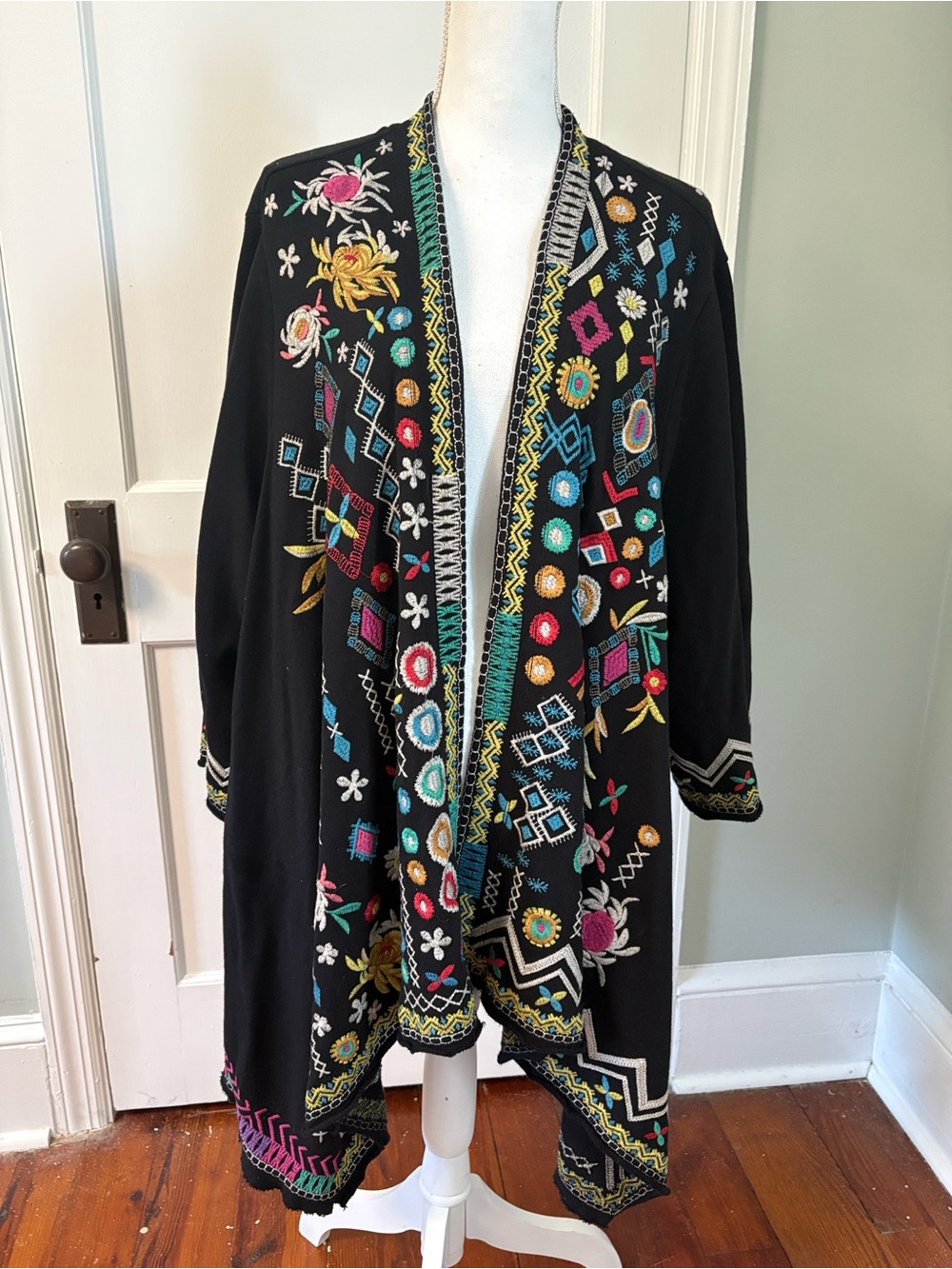 Johnny Was Black Embroidered Open-Front Cardigan Floral Size 2X